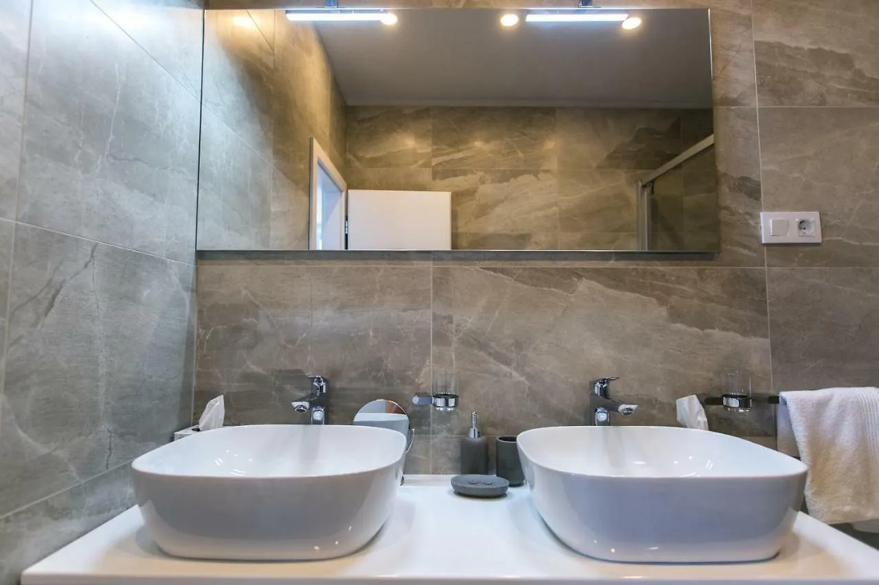 Apartments Del Molo Rijeka Croatia